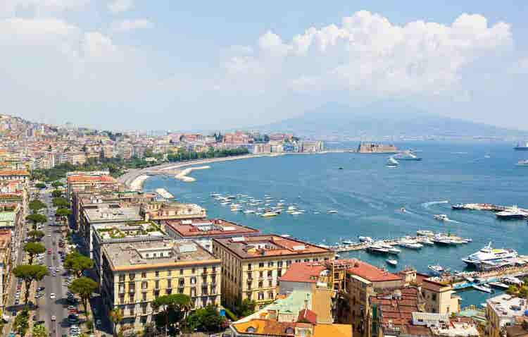 Naples – Authentic Flavors