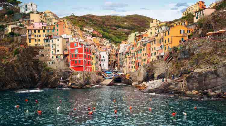 riomaggiore-village
