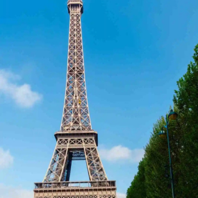 eiffel-tower-in-paris