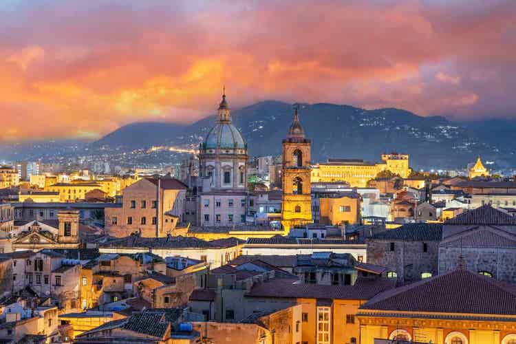 sicily-skyline-at-dusk
